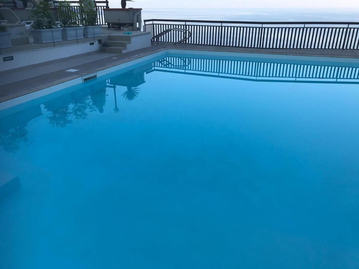 Panoramic Seaview *